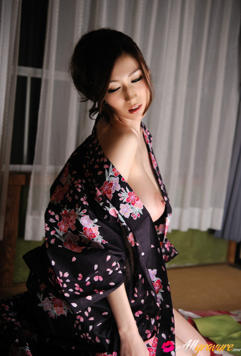 Alluring Japanese Geisha Julia 10