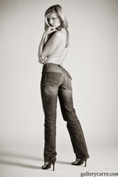 Nikky In Jeans