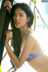 Beauty Asian Babe Arya