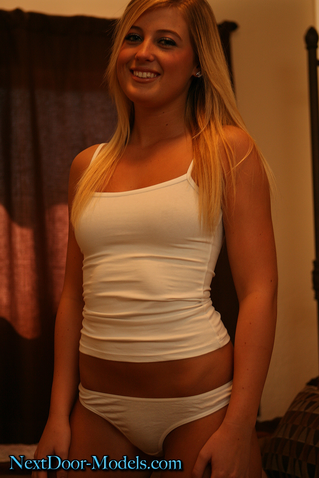 Blonde Babe In Bed 09