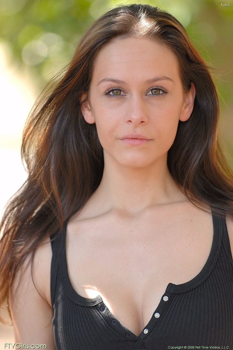 Kara Shows Off Her Sweet Boobs 00