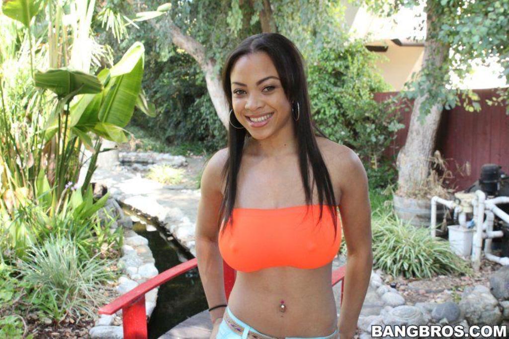 Big Tit Jade Aspen Gets Ramrodded 00