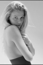 Brooklyn In Full Seduction Mode