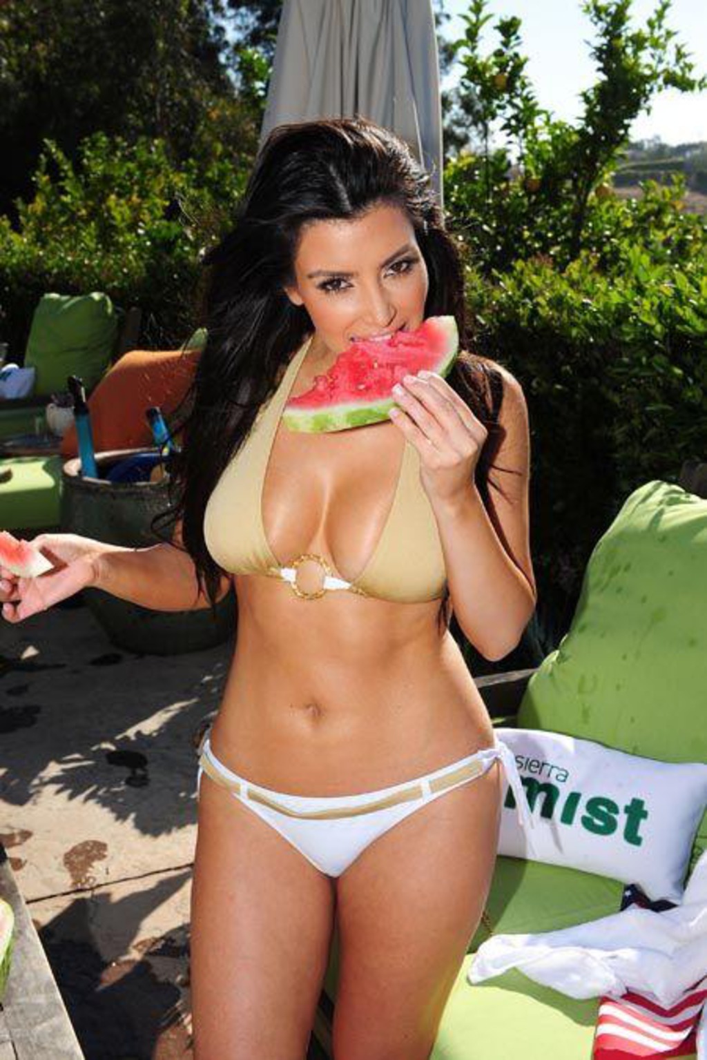 Kim Kardashian 12