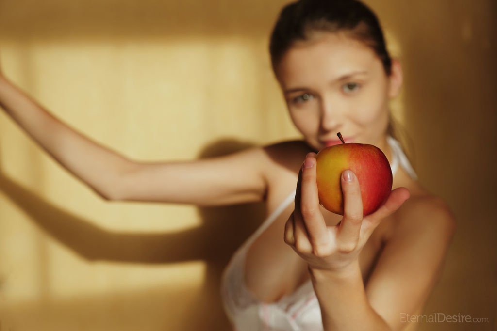Fruta With Mila 07