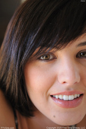 Zeba In Zucchini Nudes