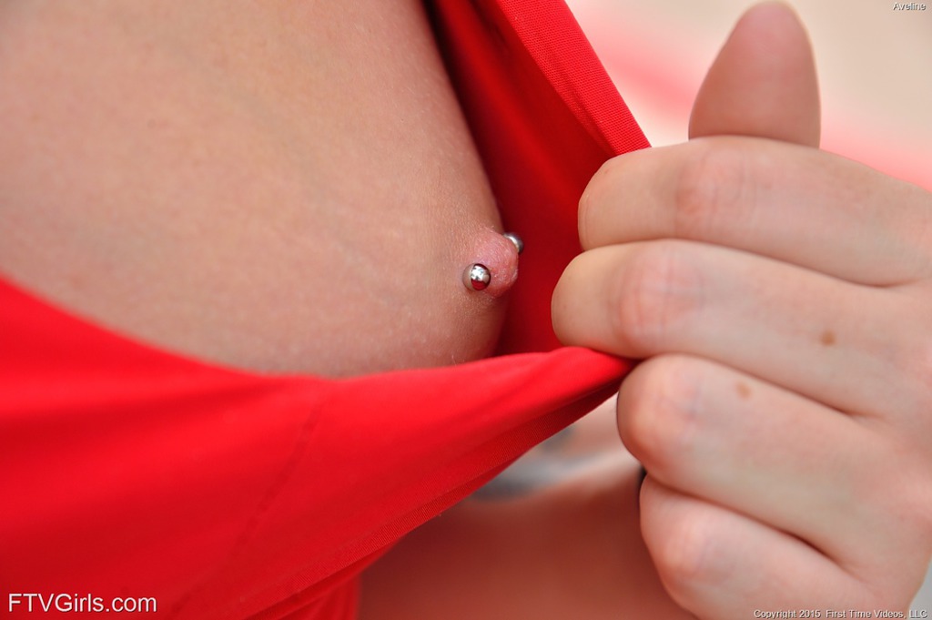 Piercinged Teen Aveline 06