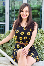 Lexi In Two Outdoor Looks