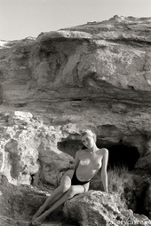 Erotic Girl Caroline