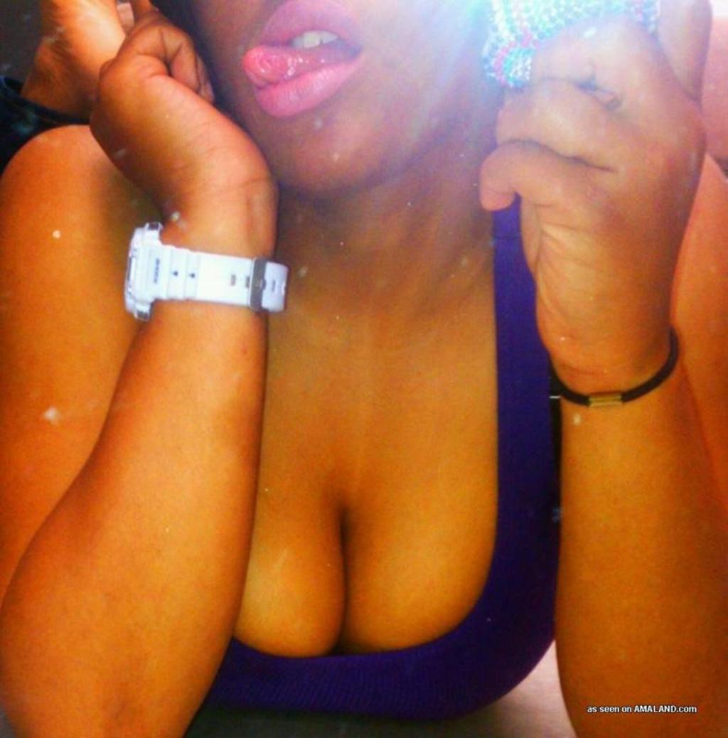 Hot Amateur Melons 04