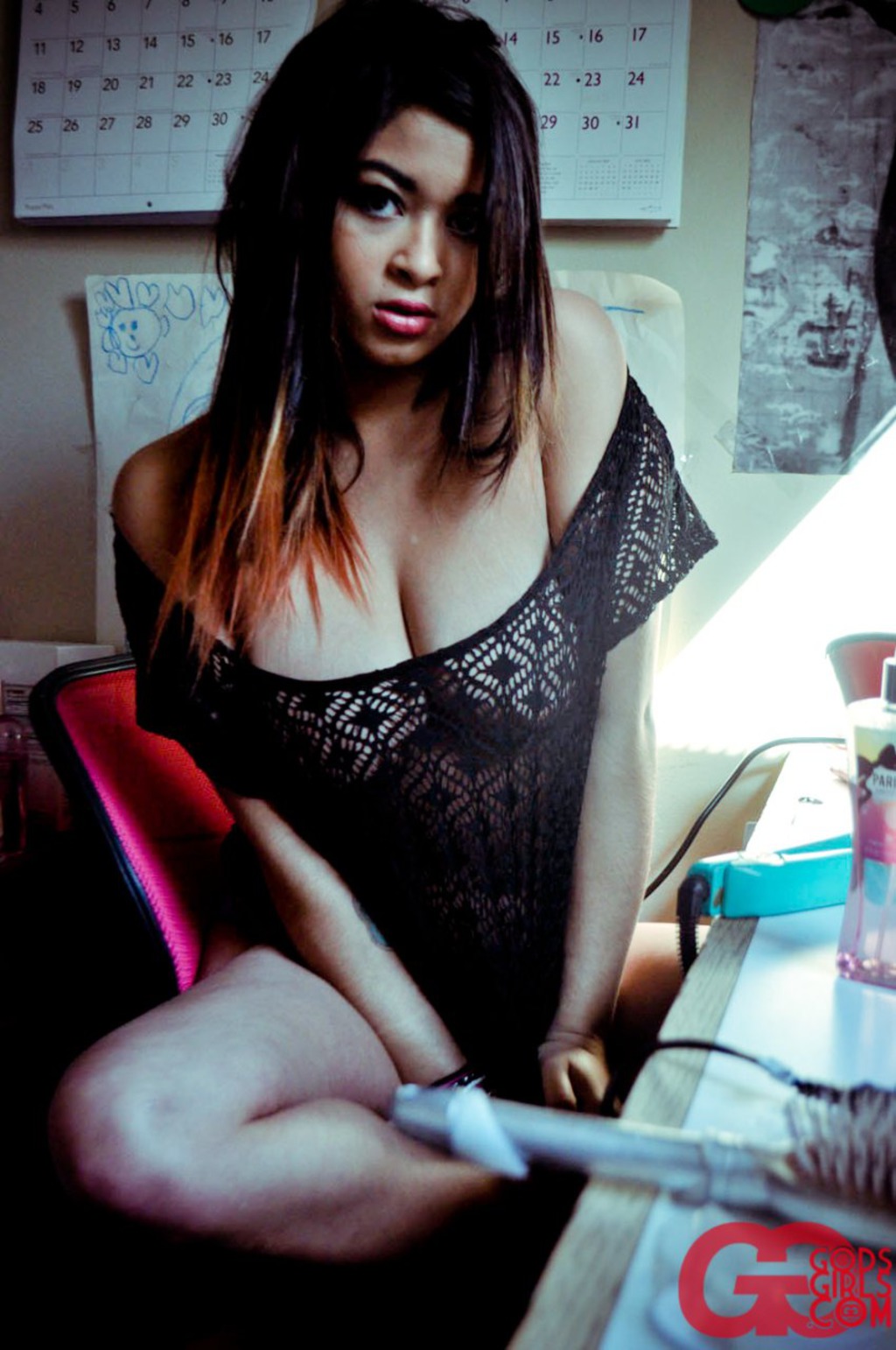 Lana In Dorm Life 01