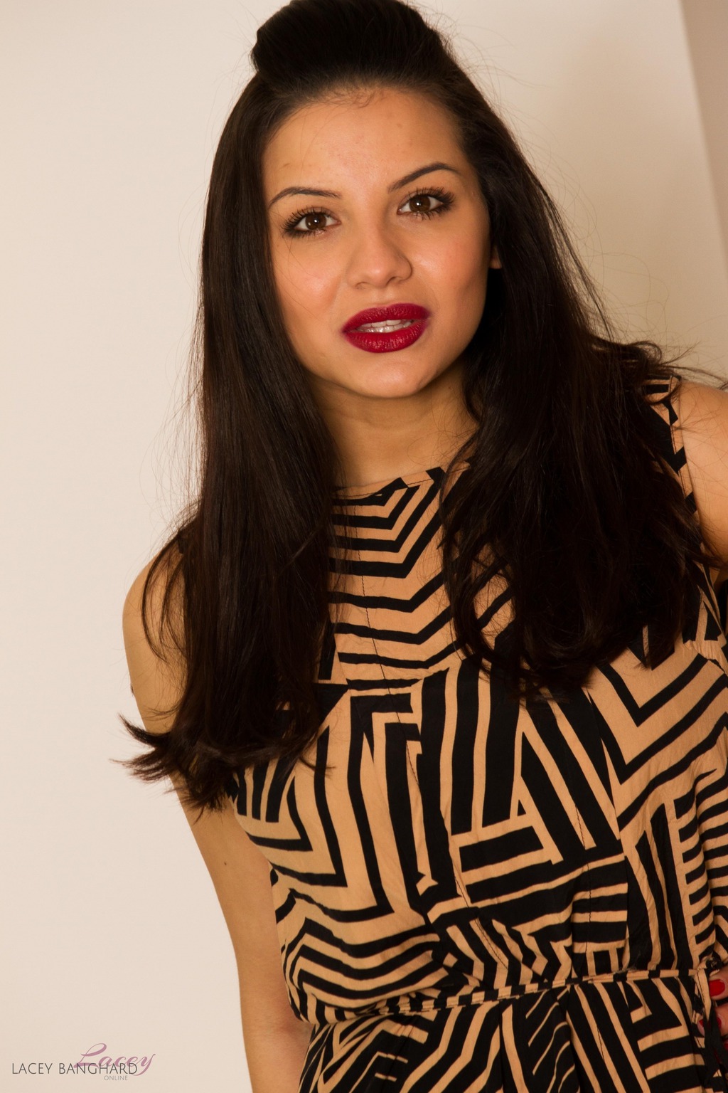 Heavy Chested Lacey Banghard 01