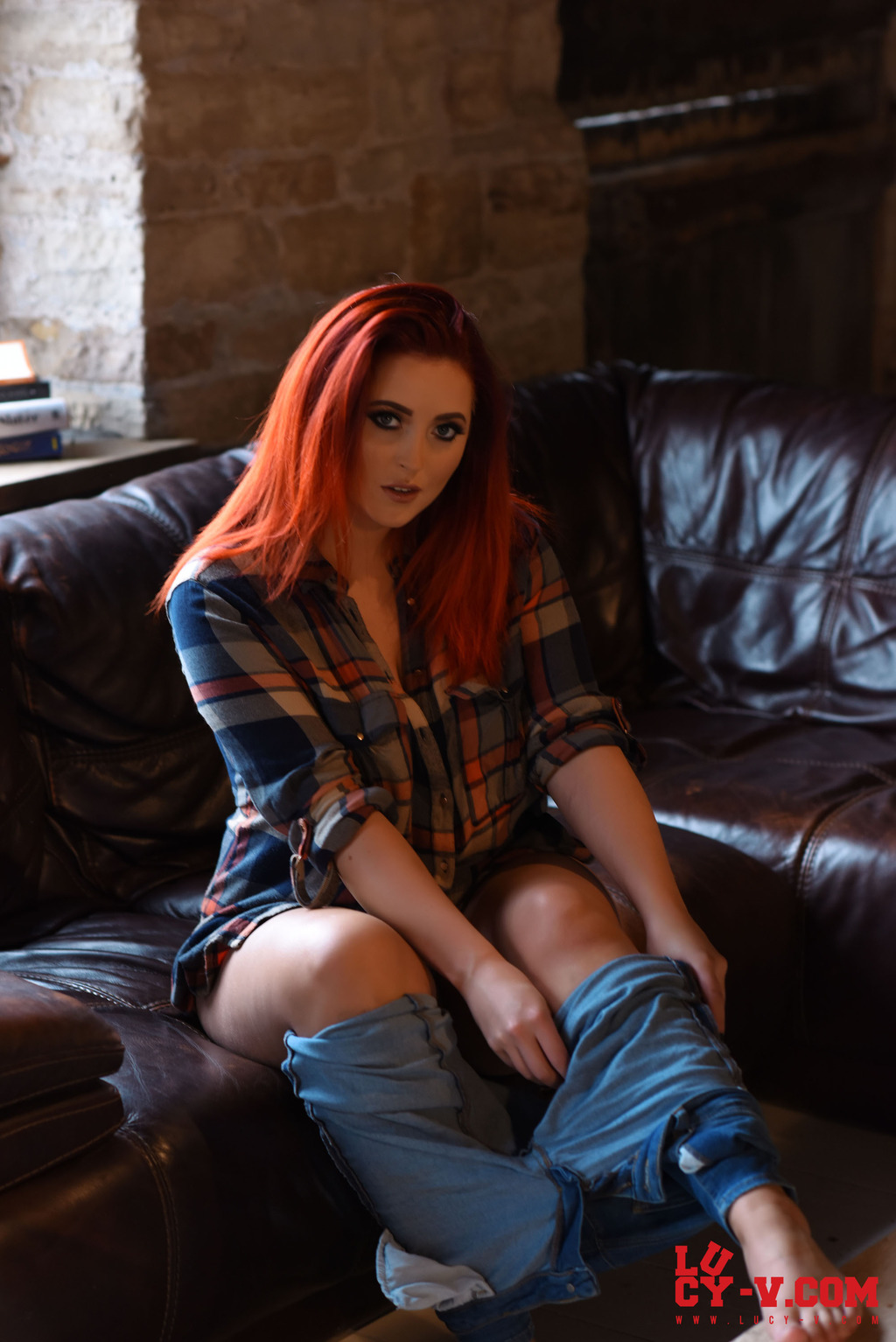 Redhead Babe Lucy Vixen 06