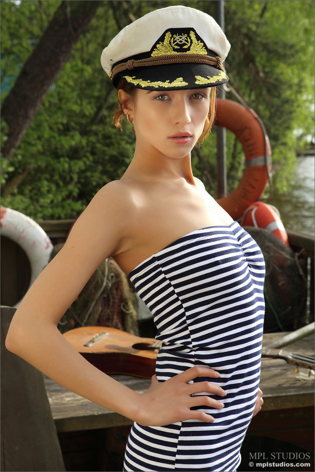 Sexy Sailor Layla 00