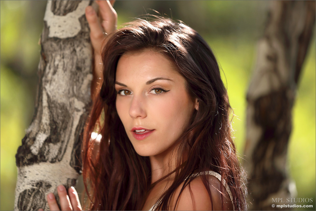 Elena Generi In Aspen 03