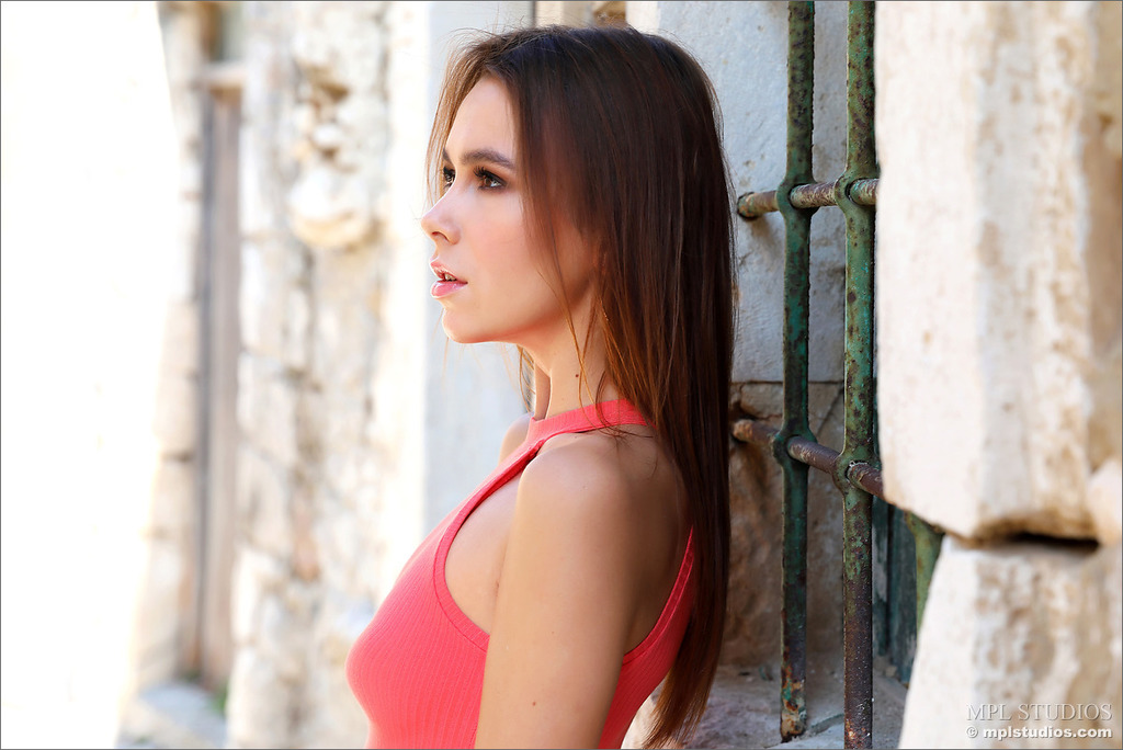 Serafina In Fashionista 2 06