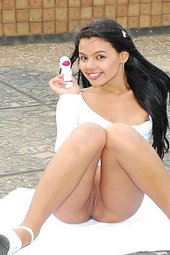 Swet Latina Gigi Has Some Fun With A Toy
