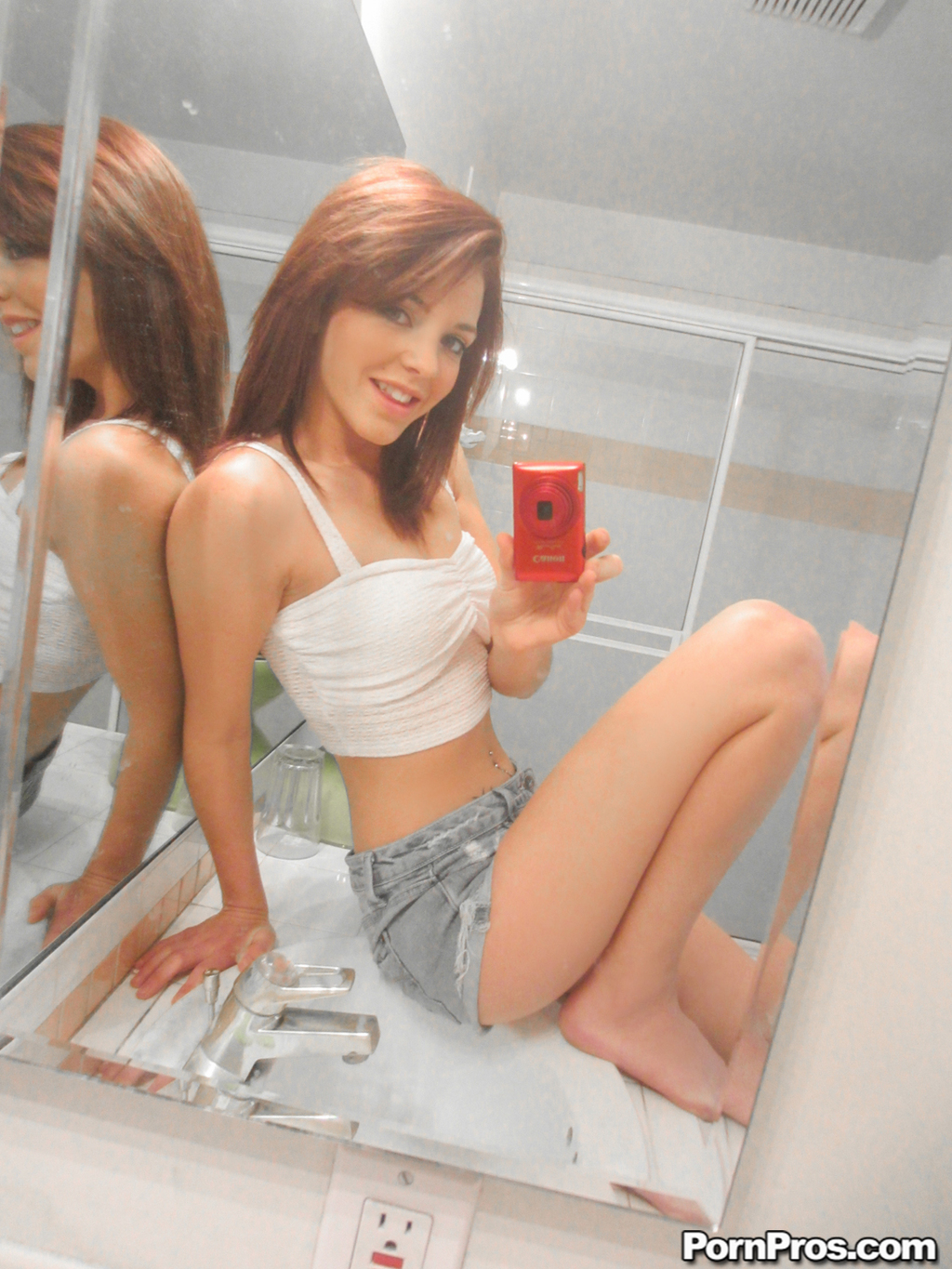 Kiera Winters Hot Massage 14