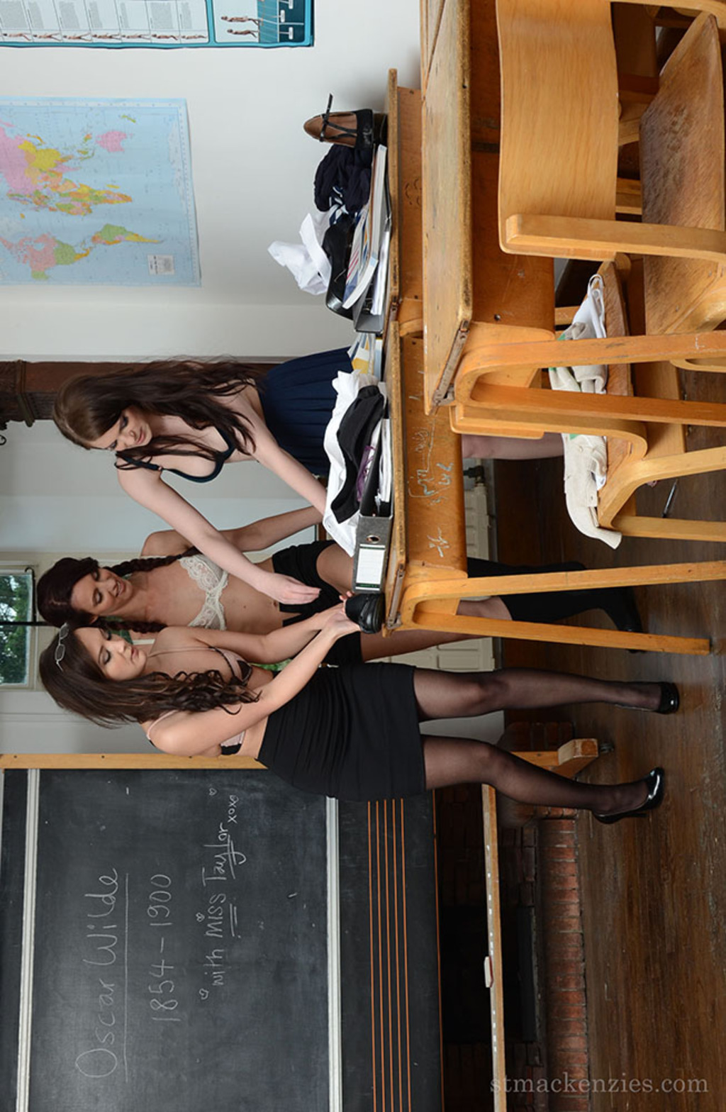 Threesome In School 11