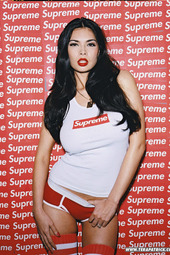 Tera Patrick Gets Wet