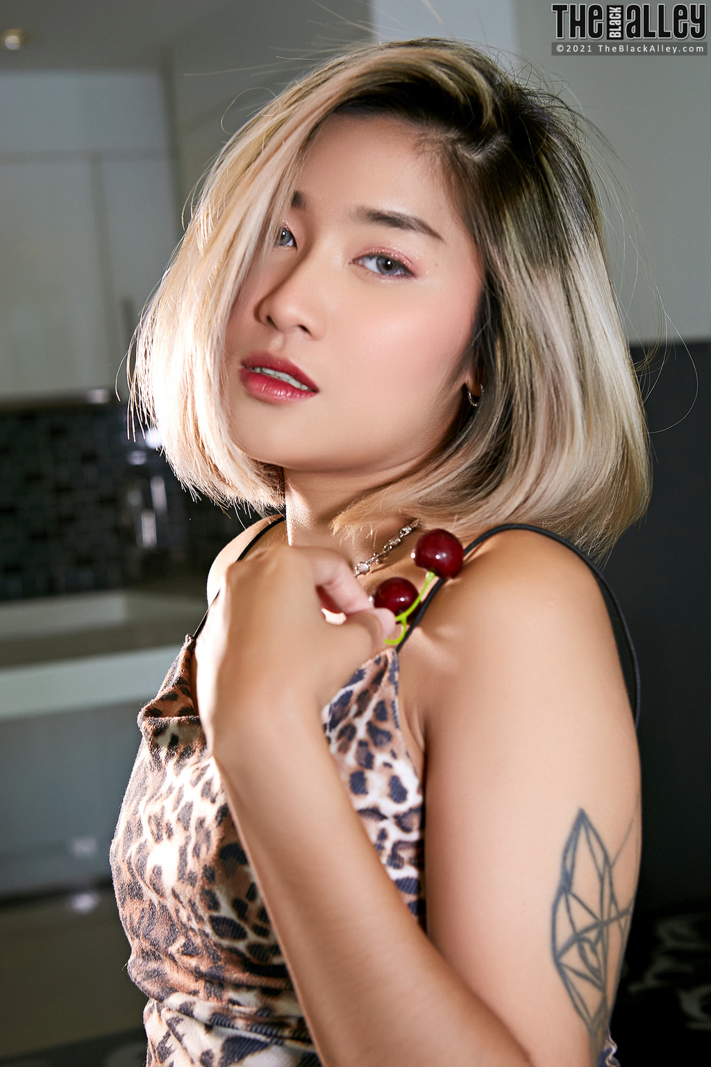 Apple In Leopard Lingerie 03