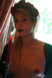 Sophia D In Bohemian Pleasure