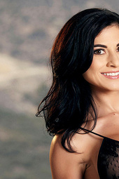 Aubrielle Summer Tight Snatch By The Pool