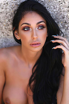 Anya Leigh