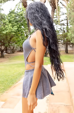 Dulce In Read With Me