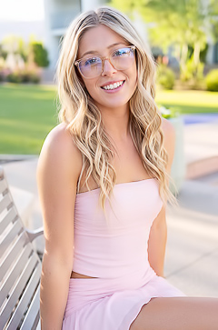 Gorgeous Blond Teen Lilly