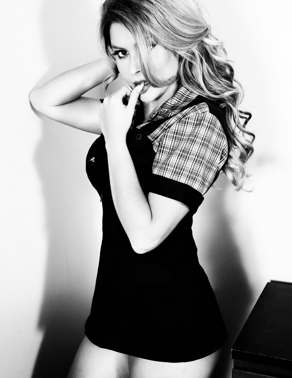 Renee Olstead 15