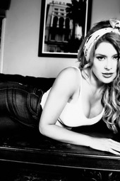 Renee Olstead