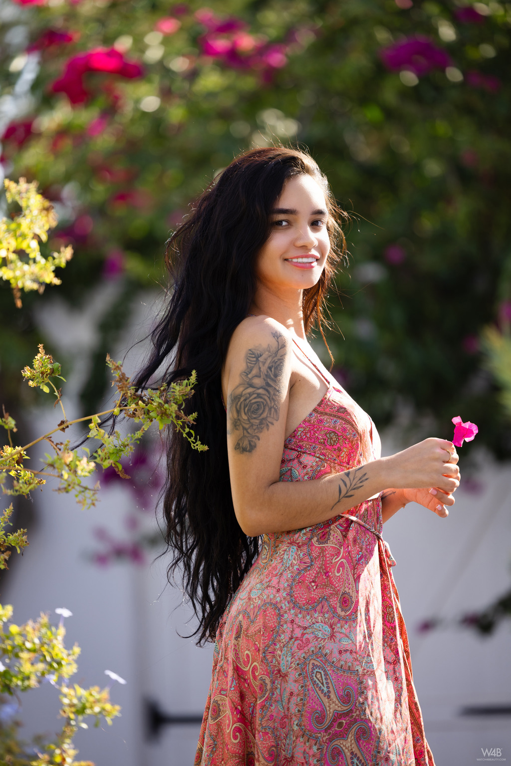 Dulce In Greek Dream 00