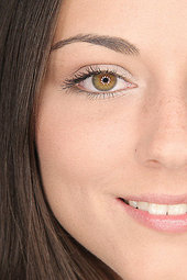 Iwia Young brunette Beauty In Jeans And Bra