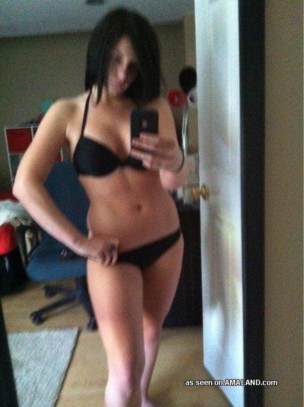 Scorching Hot Amateurs Taking Selfshots 01