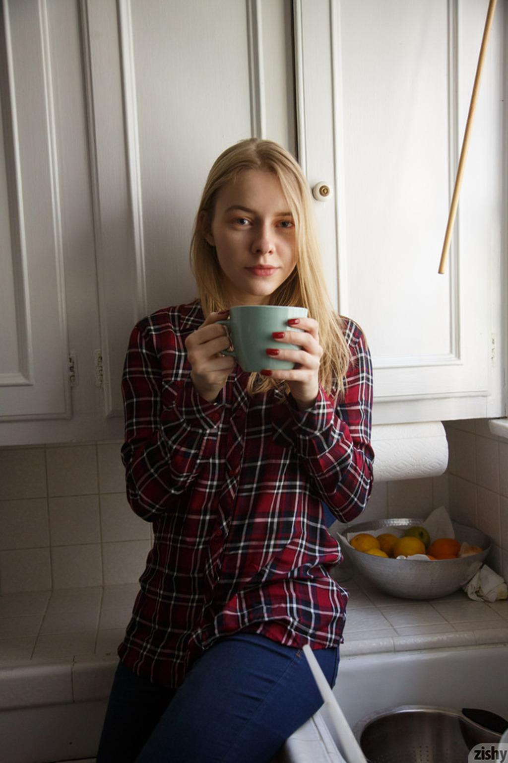 Freda Motten In But First Coffee 00